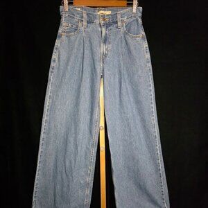 Levi's® Premium Baggy Dad Wide Leg Women's Jeans 25/30